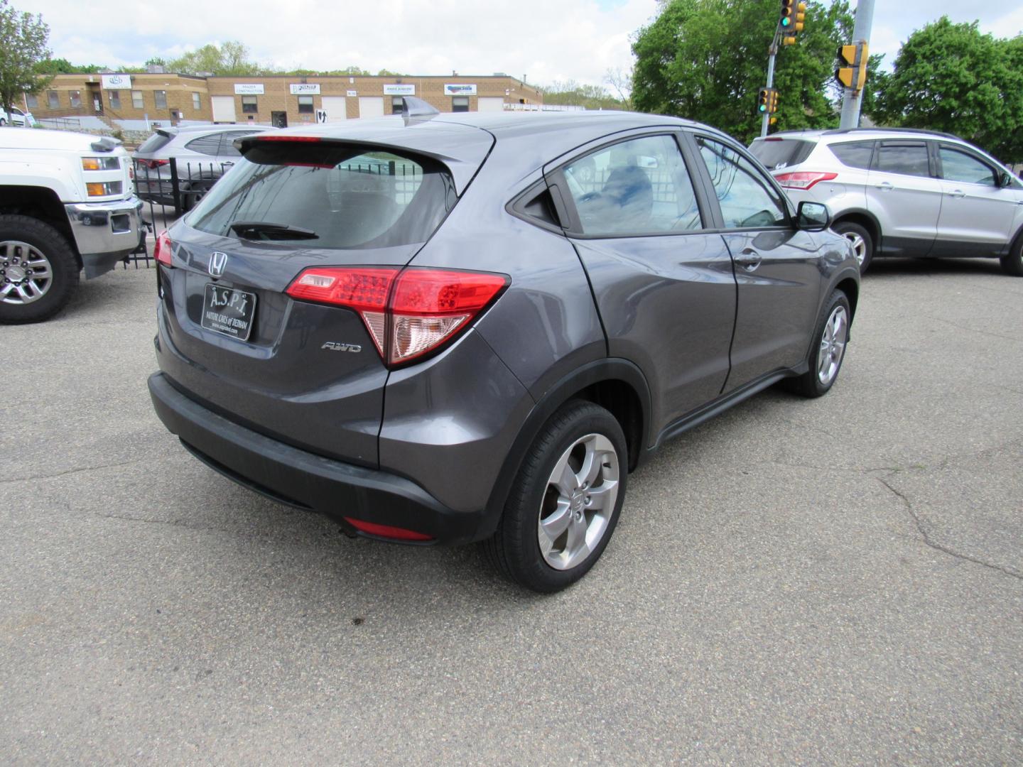 2017 Gray /Black Honda HR-V (3CZRU6H30HG) , Automatic transmission, located at 215 Milton St, Dedham, MA, 02026, (781) 329-5144, 42.241905, -71.157295 - This nice compact SUV is in excellent condition.. Runs like new. All ASPI Motor Cars vehicles are fully serviced before they are delivered to assure the highest quality used vehicles. Comes with a 3/3 warranty included in the price. Call for details. Prices on all vehicles do not include $299.9 - Photo#6